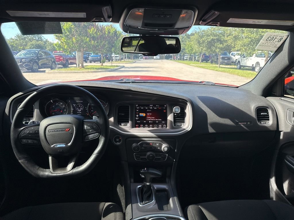 Used 2022 Dodge Charger Scat Pack w/ Dynamics Package RWD image 12