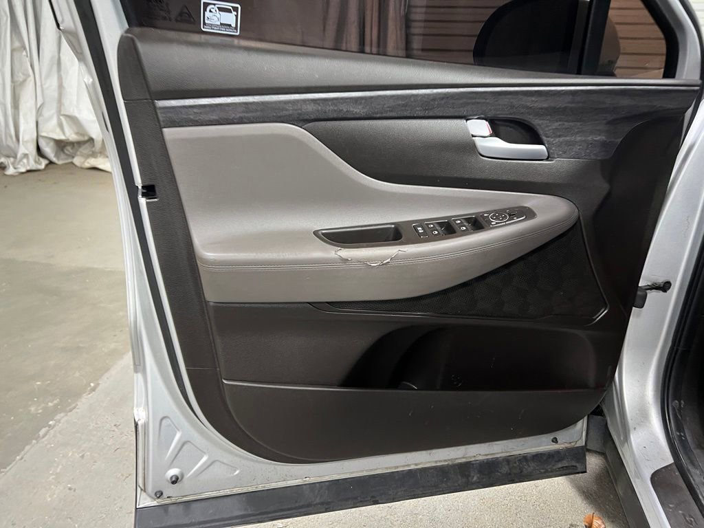 Used 2019 Hyundai Santa Fe SE FWD image 21