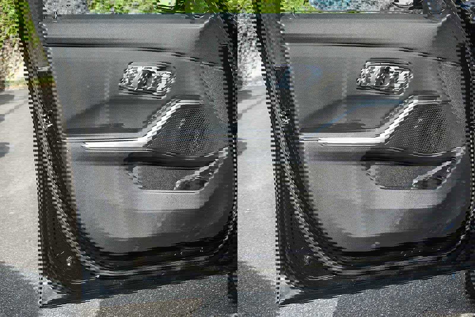 Certified 2023 BMW 330i Sedan w/ Driving Assistance Package image 22