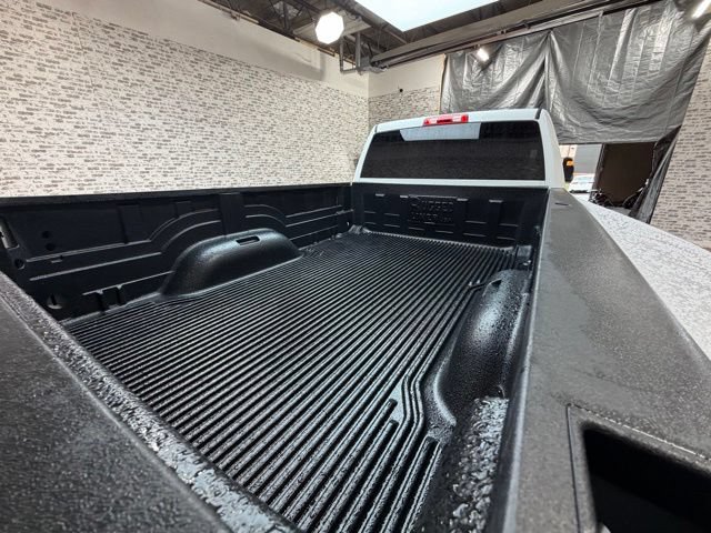 Used 2023 RAM 3500 Tradesman w/ Chrome Appearance Group AWD/4WD image 12