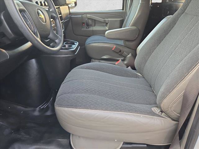 Used 2020 Chevrolet Express 2500 w/ Driver Convenience Package RWD image 17