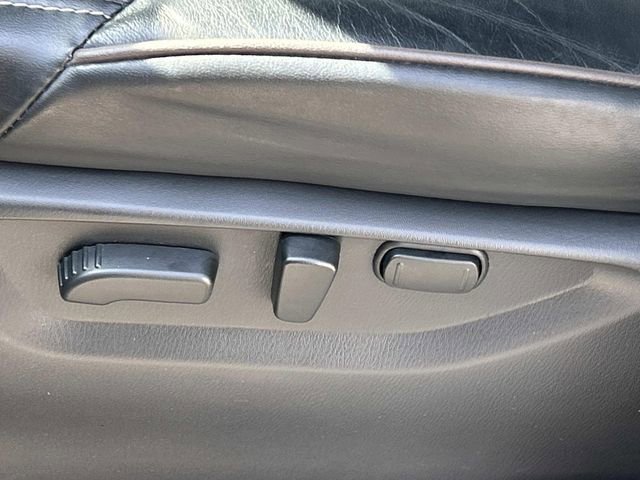 Used 2024 Nissan Armada Platinum w/ Captain's Chairs Package image 17