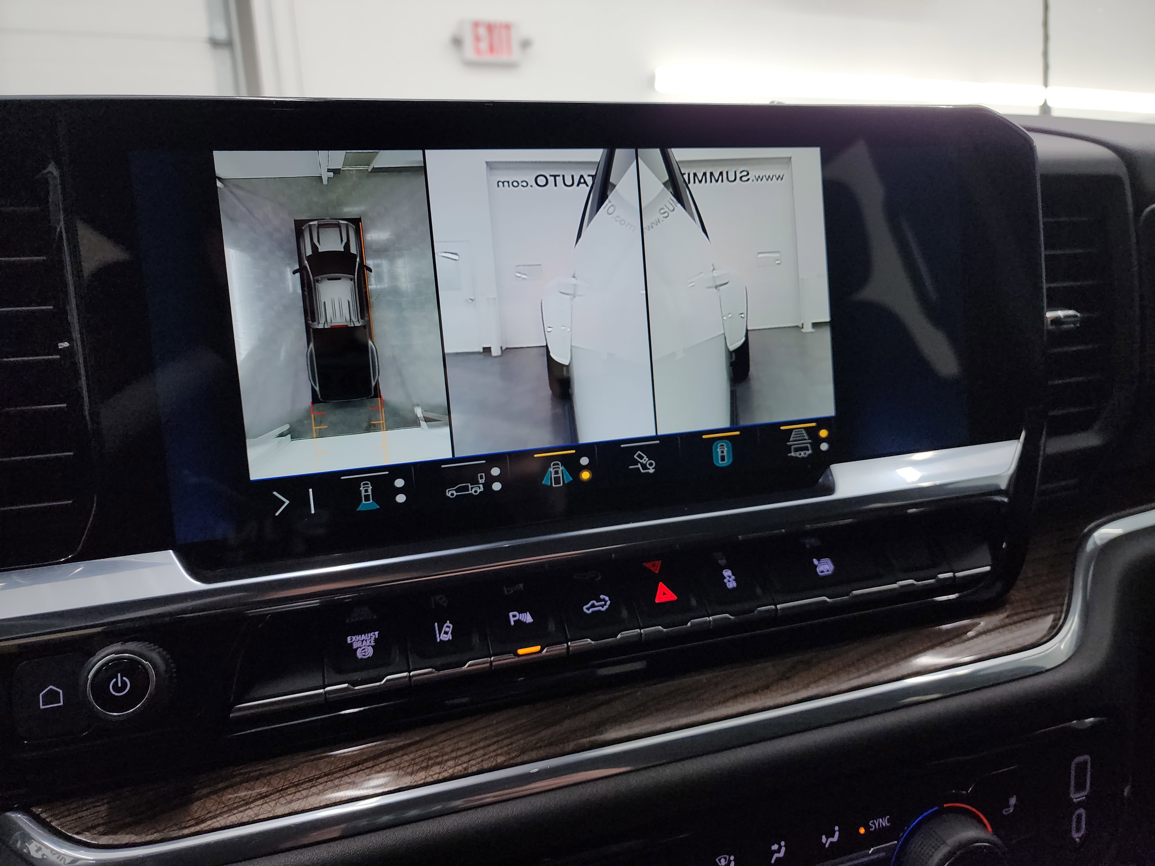 Used 2025 Chevrolet Silverado 3500 LT w/ All Star Edition image 19