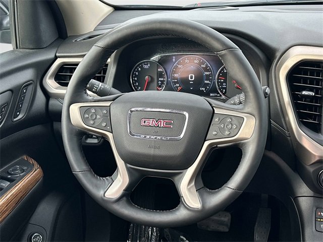 Used 2017 GMC Acadia Denali w/ Technology Package image 6