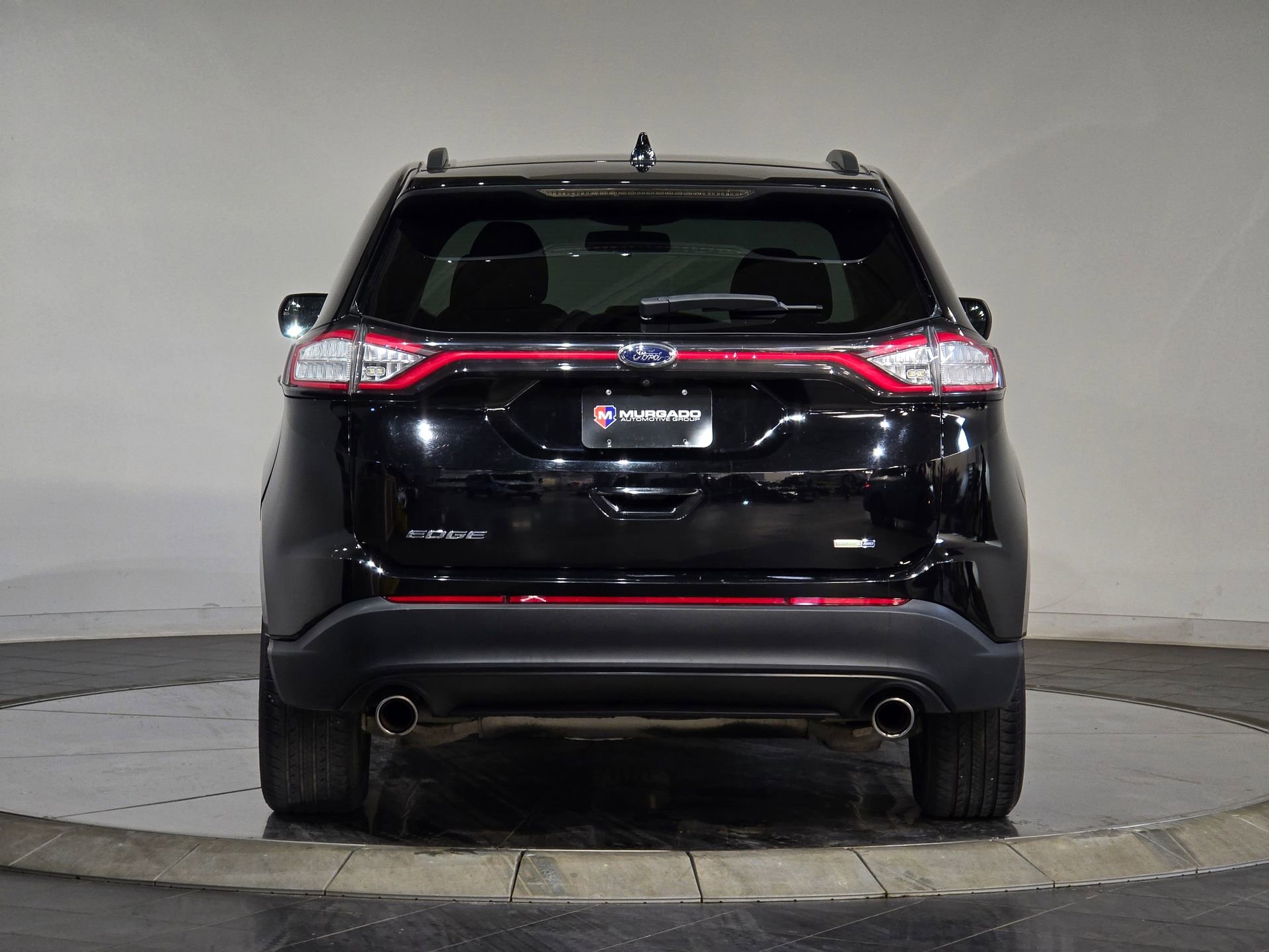 Used 2017 Ford Edge SE image 8