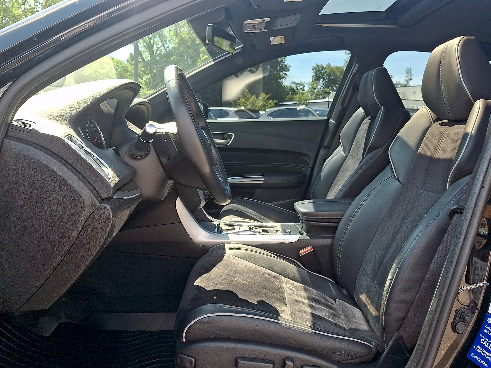 Used 2018 Acura TLX V6 w/ Technology & A-SPEC Pkg AWD/4WD image 13