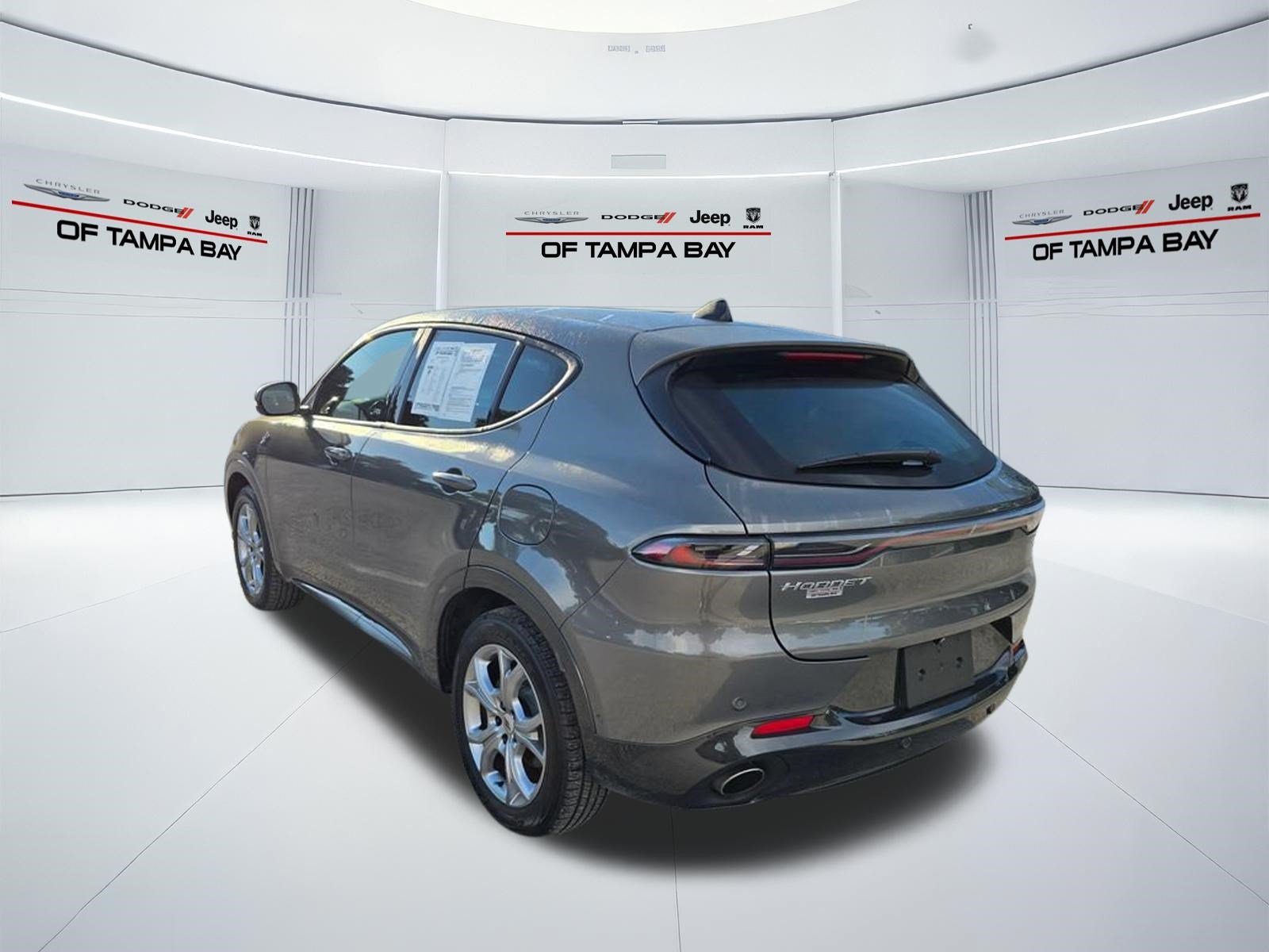 Used 2024 Dodge Hornet R/T w/ Tech Pack w/o Parking AWD/4WD image 4