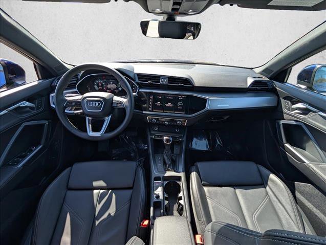 Used 2024 Audi Q3 2.0T Premium Plus image 18