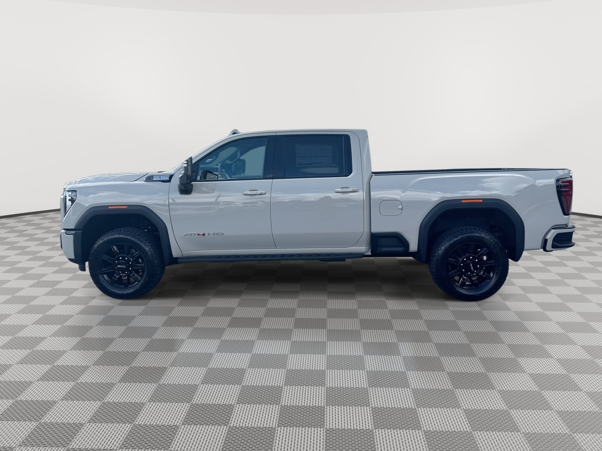 New 2026 GMC Sierra 2500 AT4 w/ AT4 Premium Plus Package AWD/4WD image 5