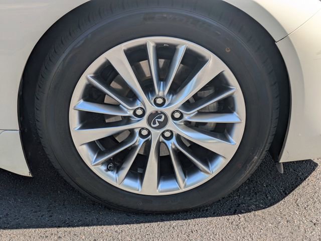 Used 2018 INFINITI Q50 Luxe w/ Essential Package (3.0T Luxe) image 11