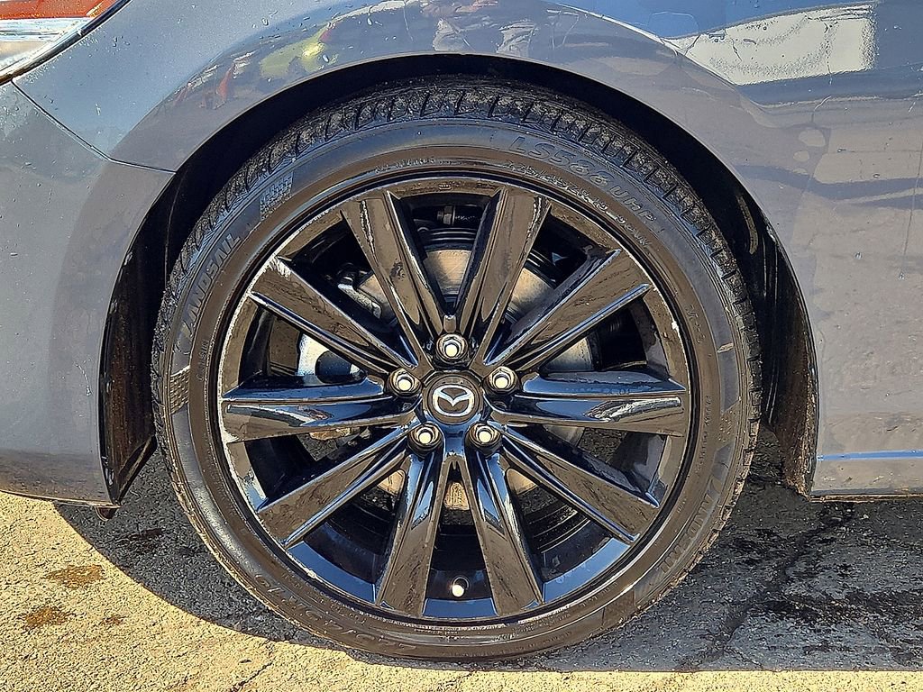 Used 2021 MAZDA MAZDA6 Carbon Edition image 10