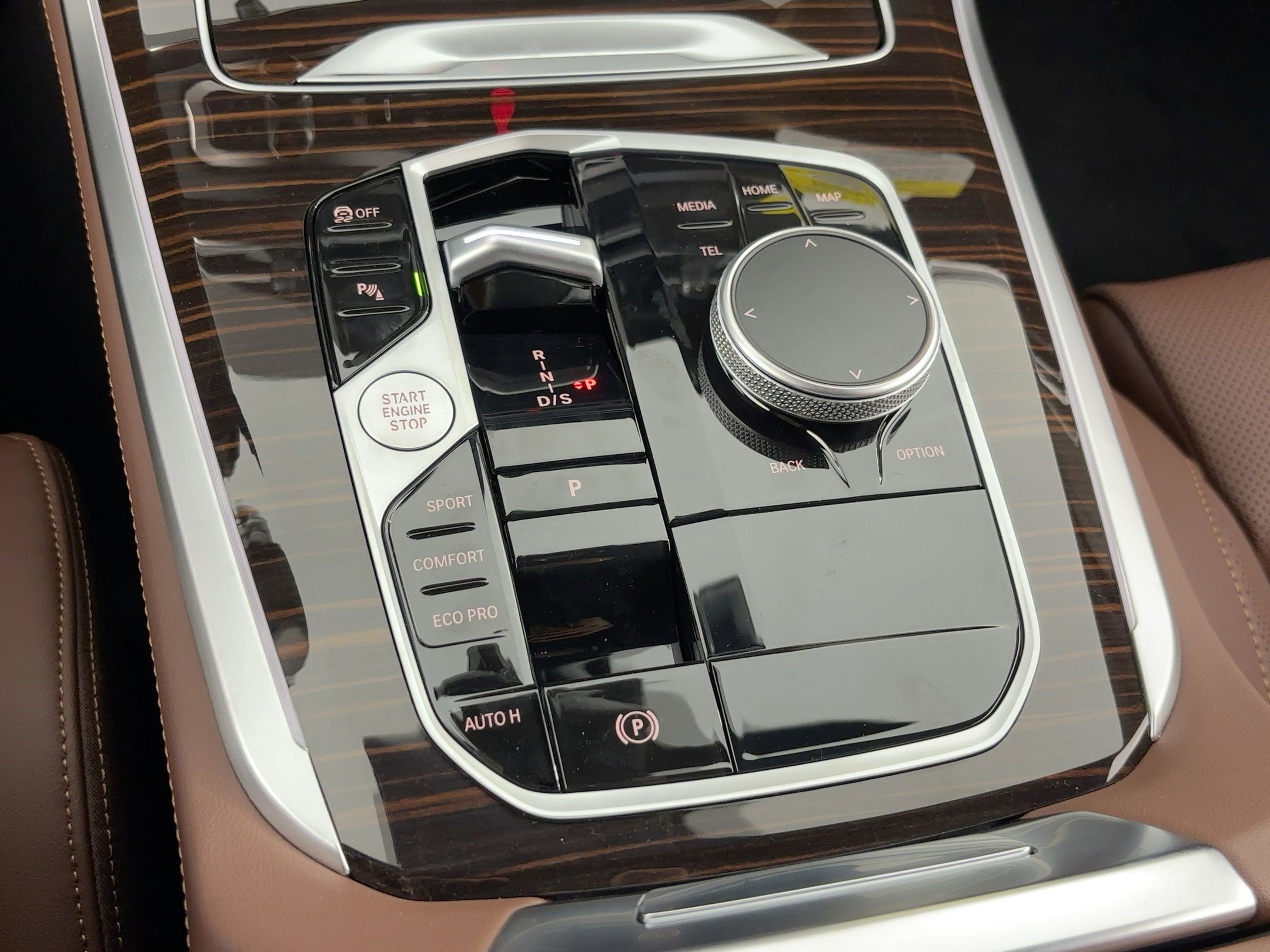 New 2026 BMW X5 sDrive40i w/ Premium Package image 17