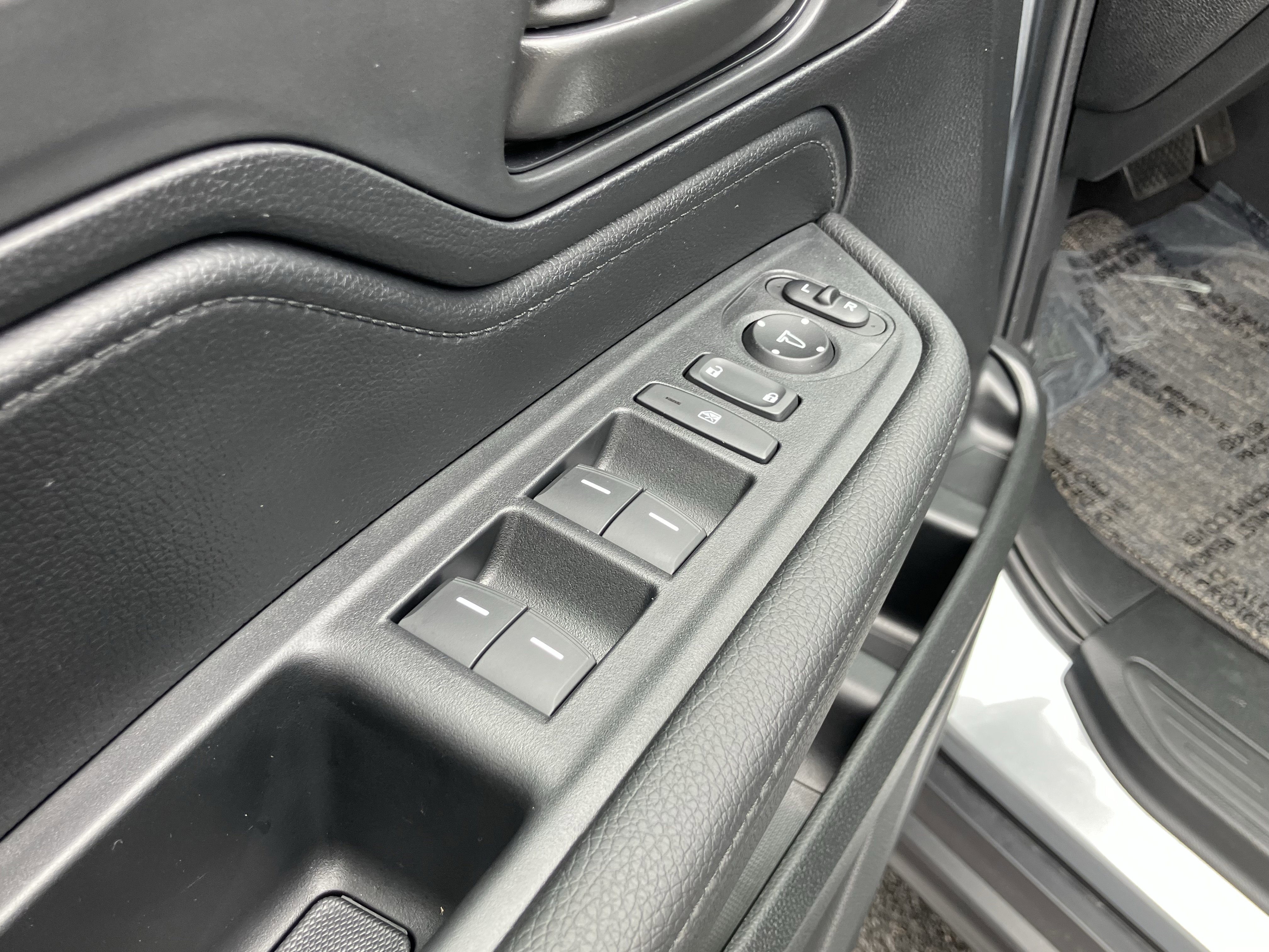 Certified 2026 Honda Odyssey EX-L image 15