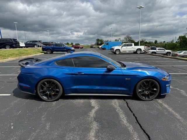 Used 2022 Ford Mustang GT Premium w/ Equipment Group 401A RWD image 2