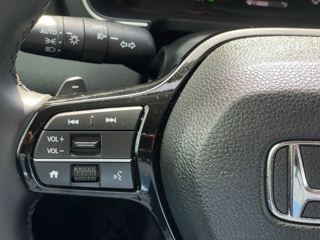 Certified 2025 Honda Pilot EX-L image 15