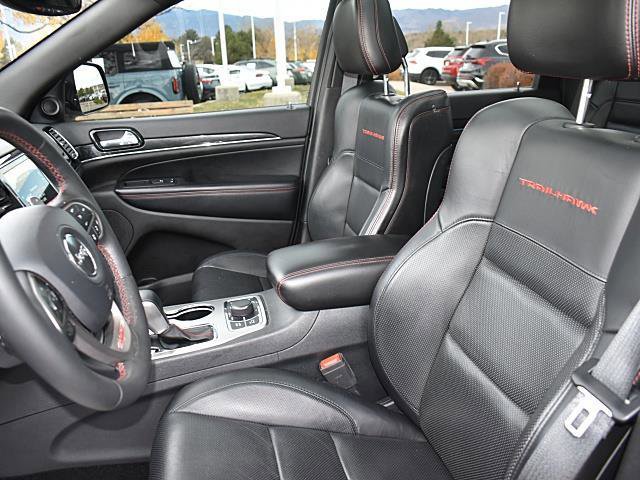 Used 2019 Jeep Grand Cherokee Trailhawk w/ Trailhawk Luxury Group image 12
