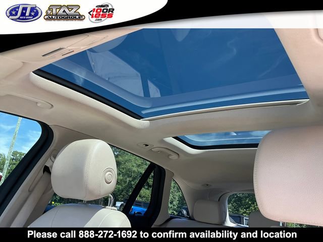 Used 2018 Mercedes-Benz GLC 300 w/ Premium Package image 12