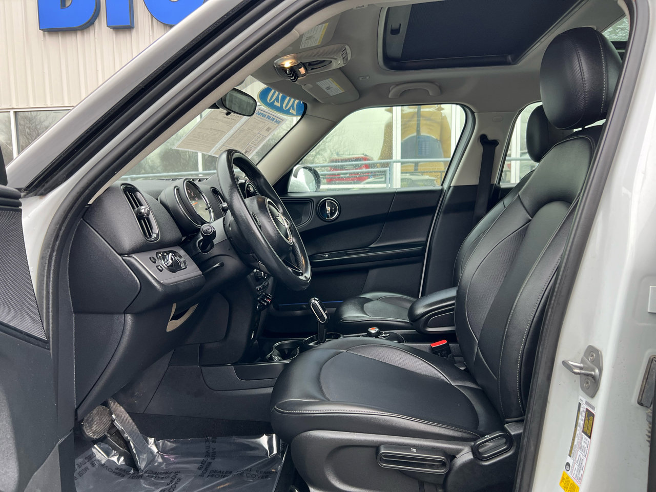 Used 2020 MINI Cooper Countryman Cooper FWD image 11