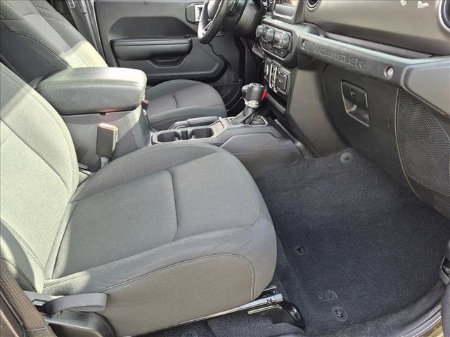 Used 2021 Jeep Wrangler Unlimited Sport AWD/4WD image 19