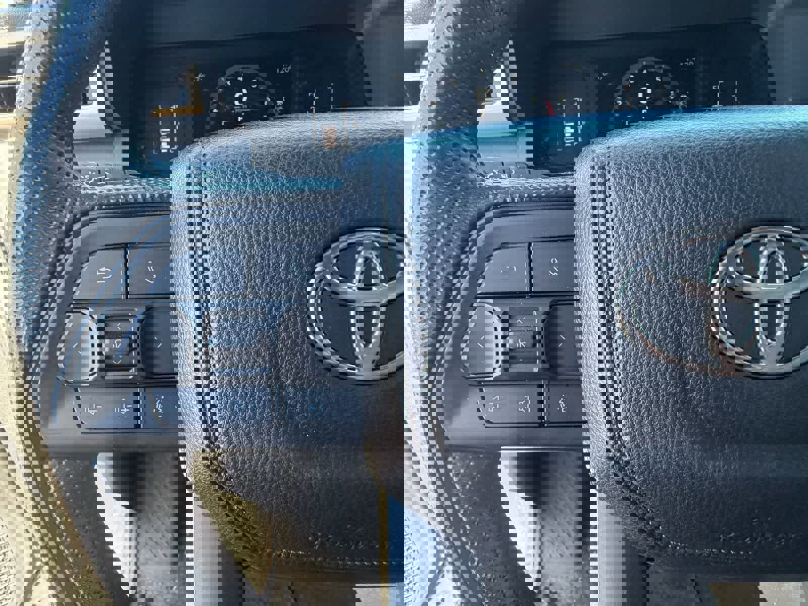 Certified 2024 Toyota Tacoma SR5 image 19