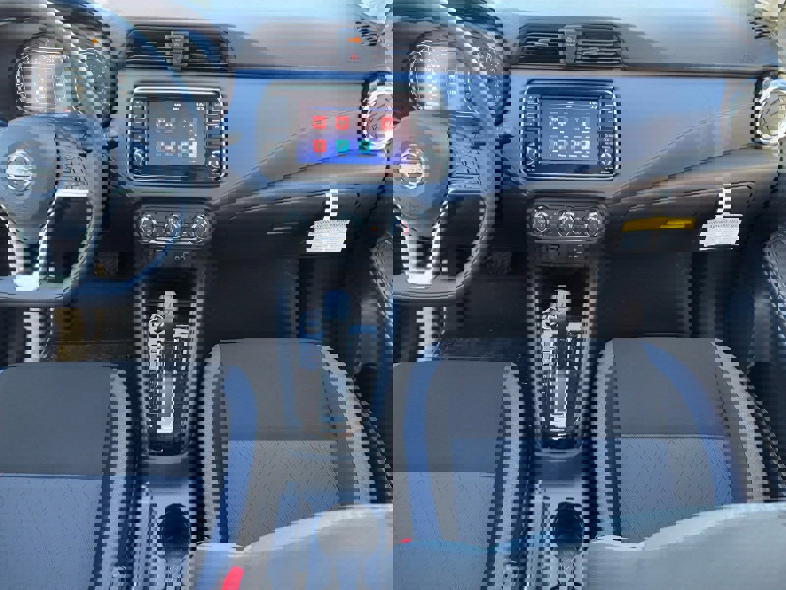 New 2025 Nissan Versa SV image 15