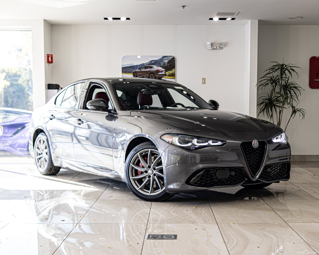 New 2026 Alfa Romeo Giulia AWD w/ Driving Assist Package image 5