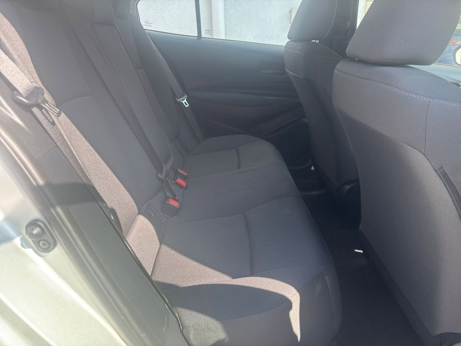 Used 2025 Toyota Corolla LE image 37