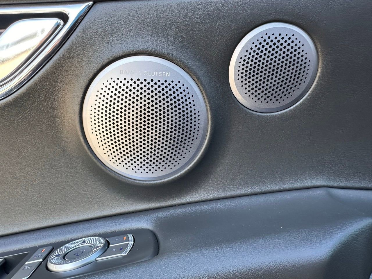 Used 2025 Genesis GV80 3.5T Prestige image 27