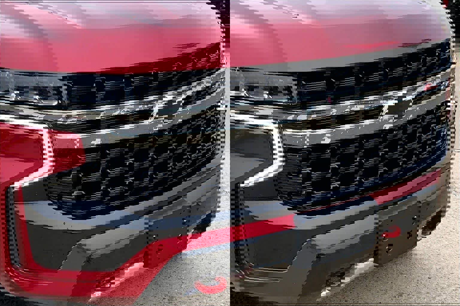 Used 2021 Chevrolet Tahoe Z71 w/ Luxury Package AWD/4WD image 29