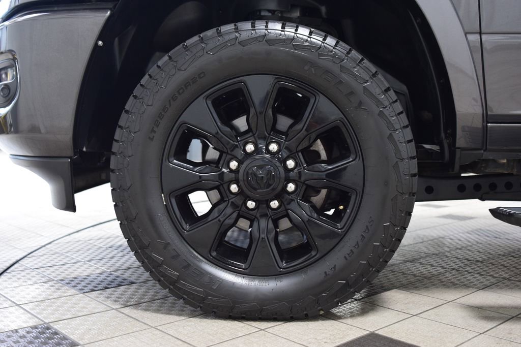 Used 2024 RAM 3500 Limited AWD/4WD image 32
