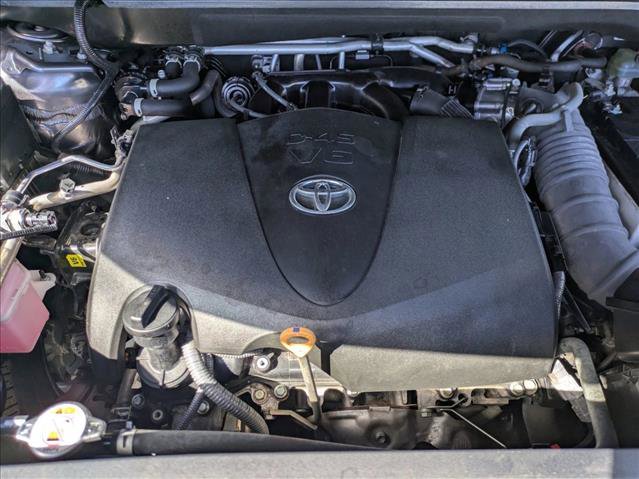 Used 2022 Toyota Highlander XLE image 23