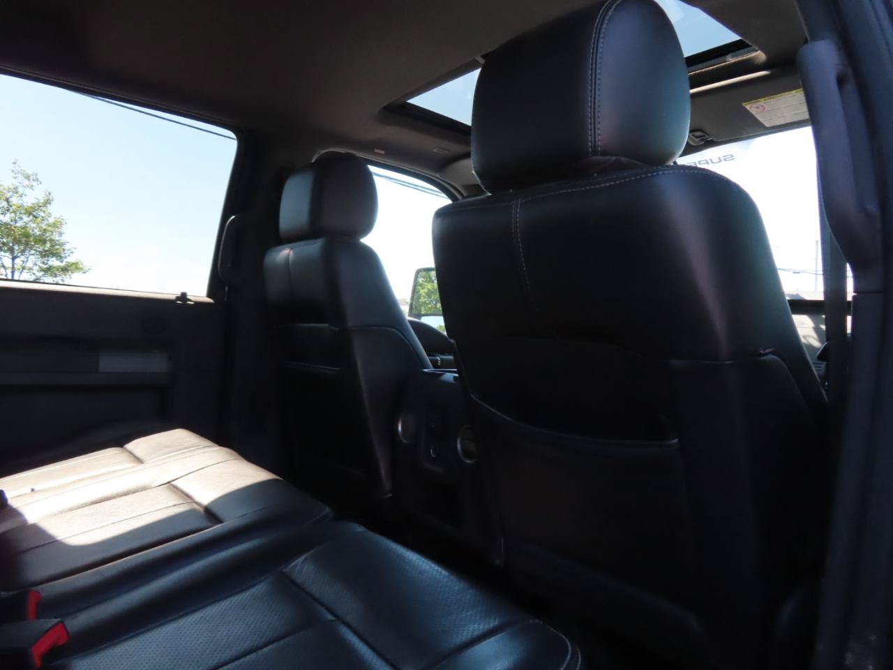 Used 2012 Ford F250 Lariat w/ Lariat Ultimate Pkg AWD/4WD image 35