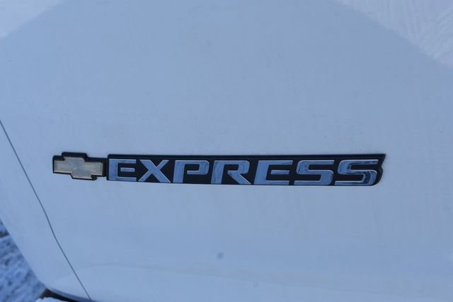 New 2025 Chevrolet Express 2500 w/ Driver Convenience Package image 16