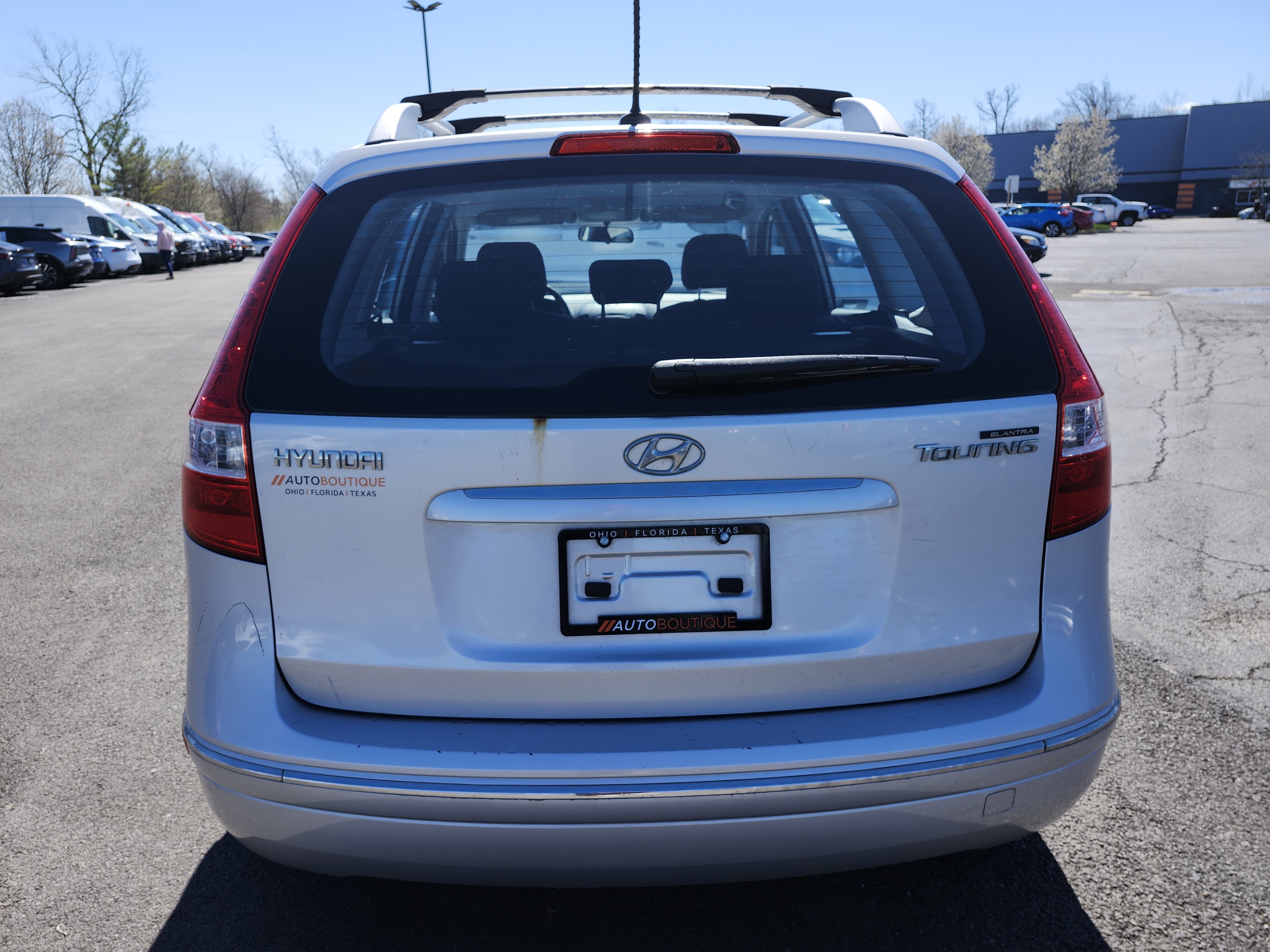 Used 2012 Hyundai Elantra GLS w/ Preferred Pkg image 13