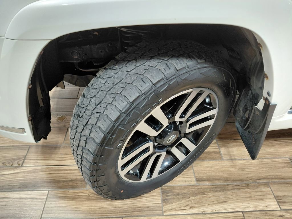 Used 2016 Toyota 4Runner Limited image 26