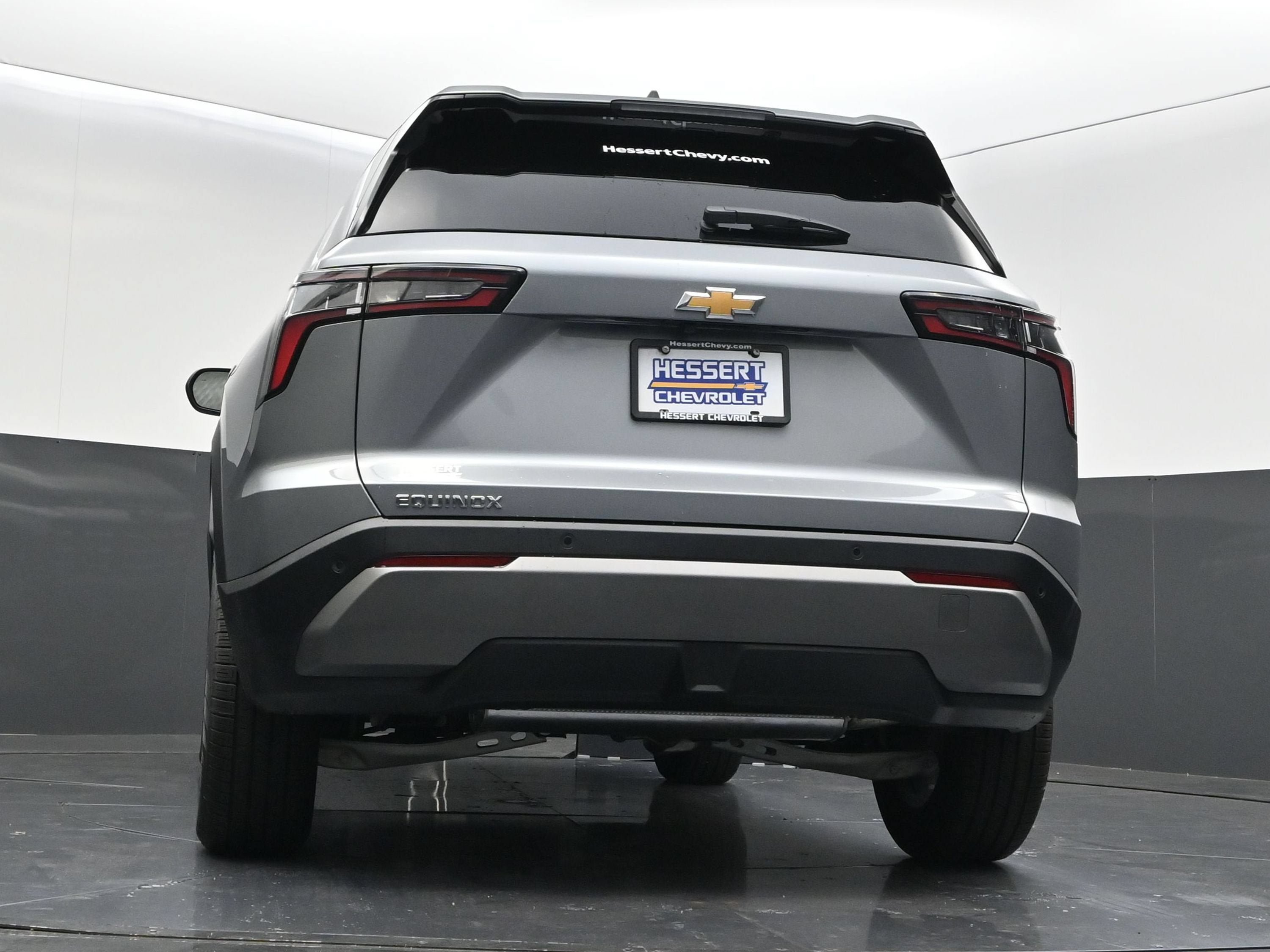 New 2027 Chevrolet Equinox LT w/ Convenience Package II FWD image 44