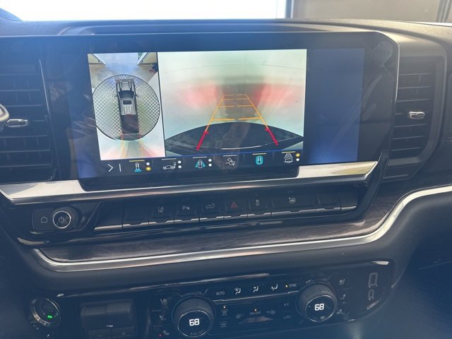 Used 2026 Chevrolet Silverado 2500 LTZ w/ LTZ Convenience Package image 26