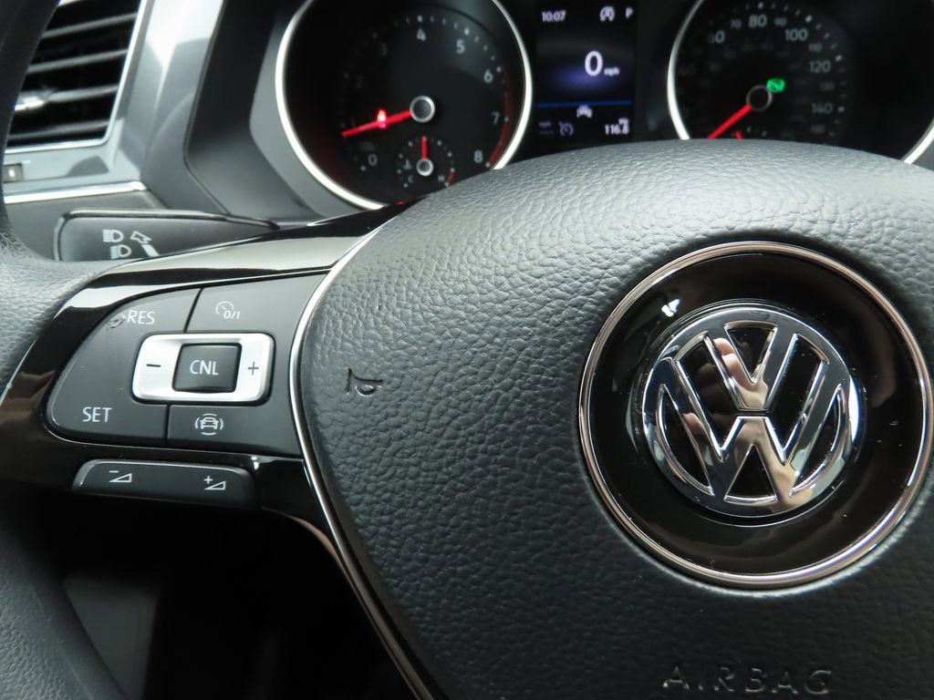 Used 2021 Volkswagen Tiguan S image 11