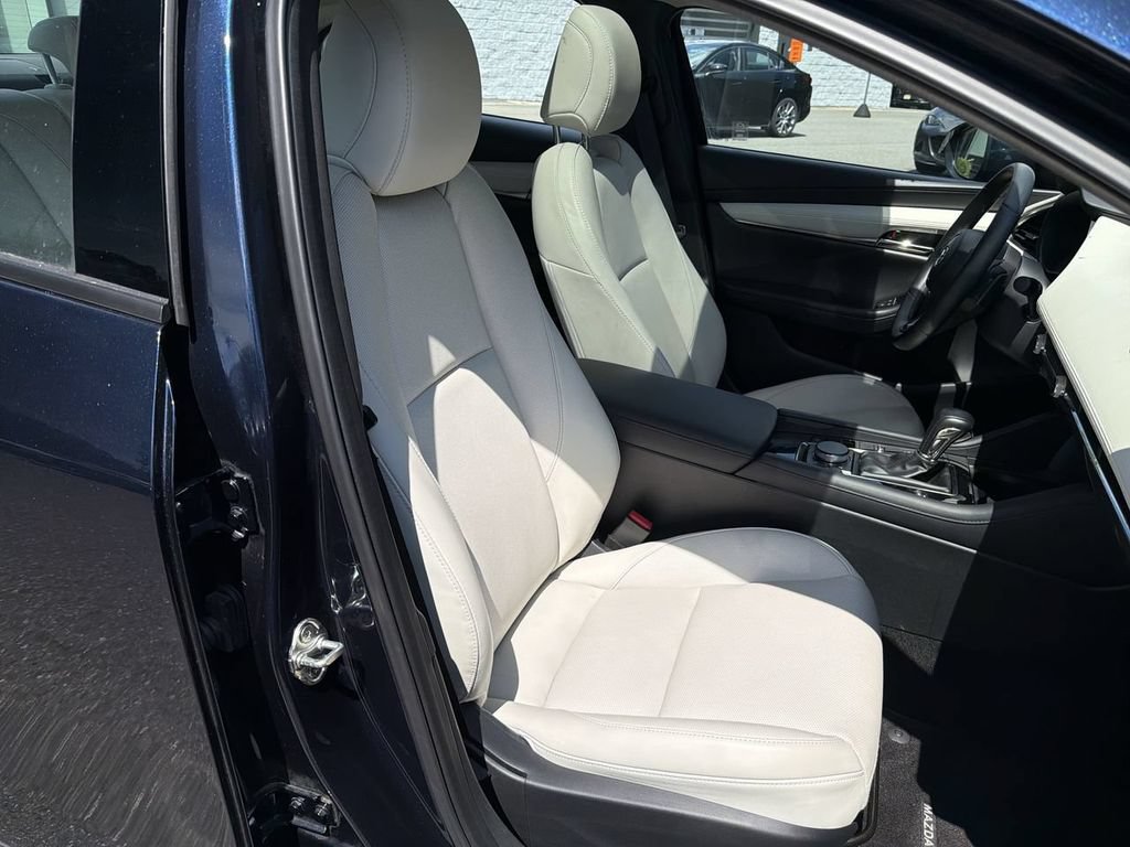 Certified 2023 MAZDA MAZDA3 s AWD/4WD image 24