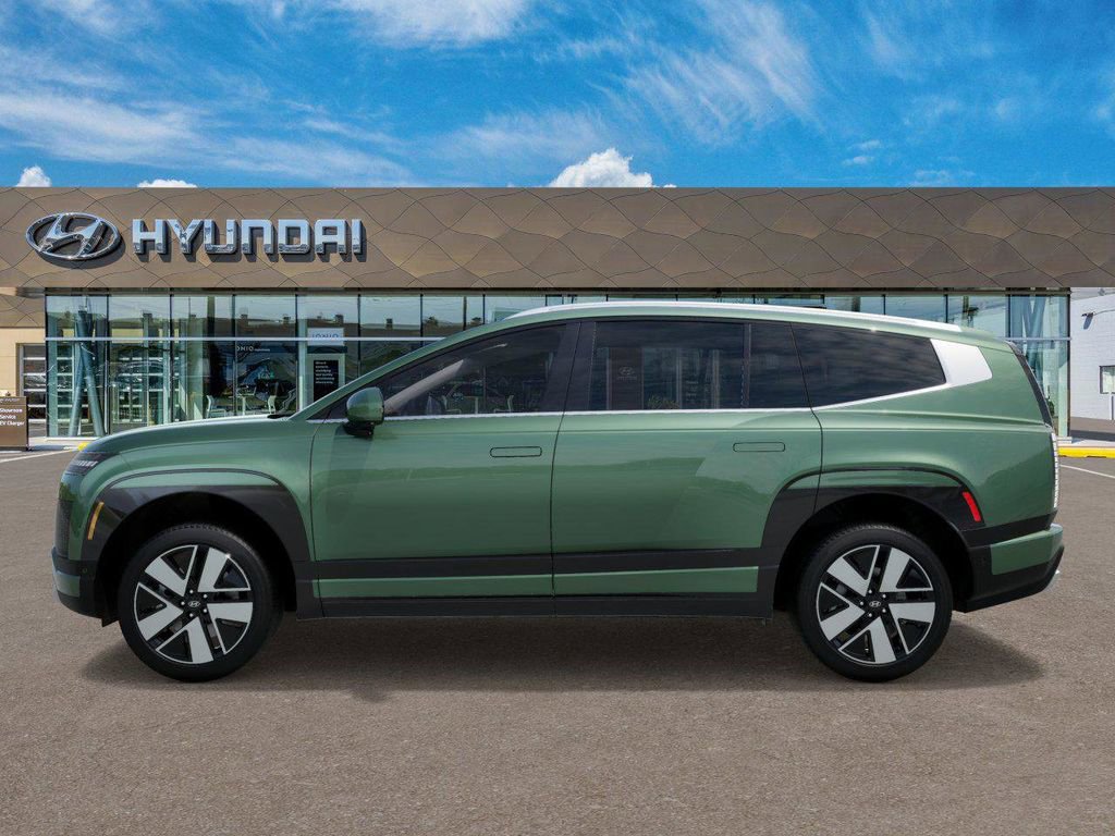 New 2026 Hyundai Ioniq 9 SEL image 3