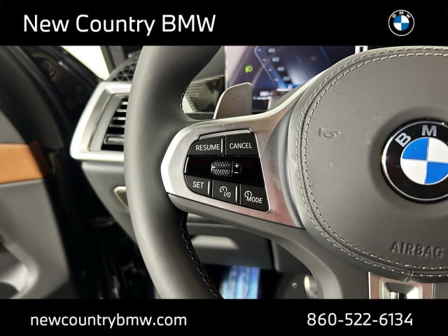 New 2026 BMW X7 M60i image 16
