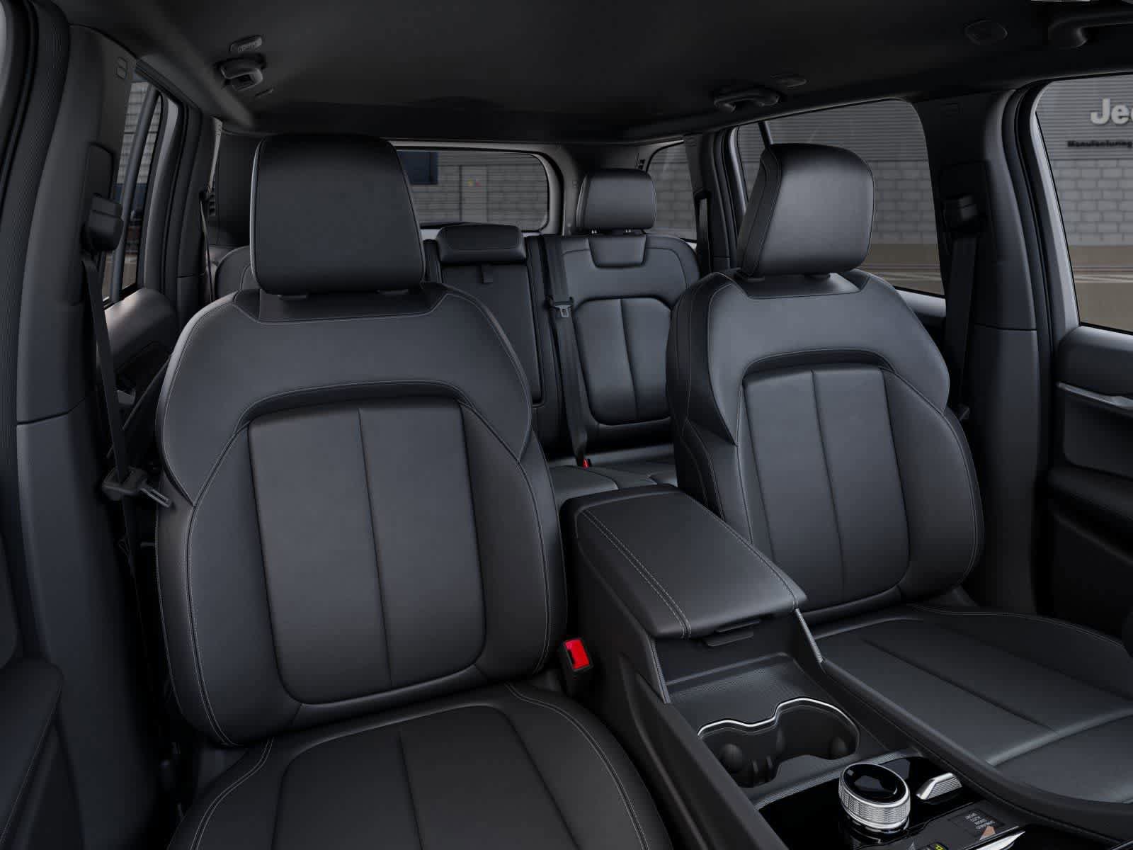 New 2026 Jeep Grand Cherokee Limited AWD/4WD image 16