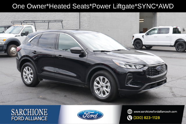 Used 2023 Ford Escape Active AWD/4WD image 1