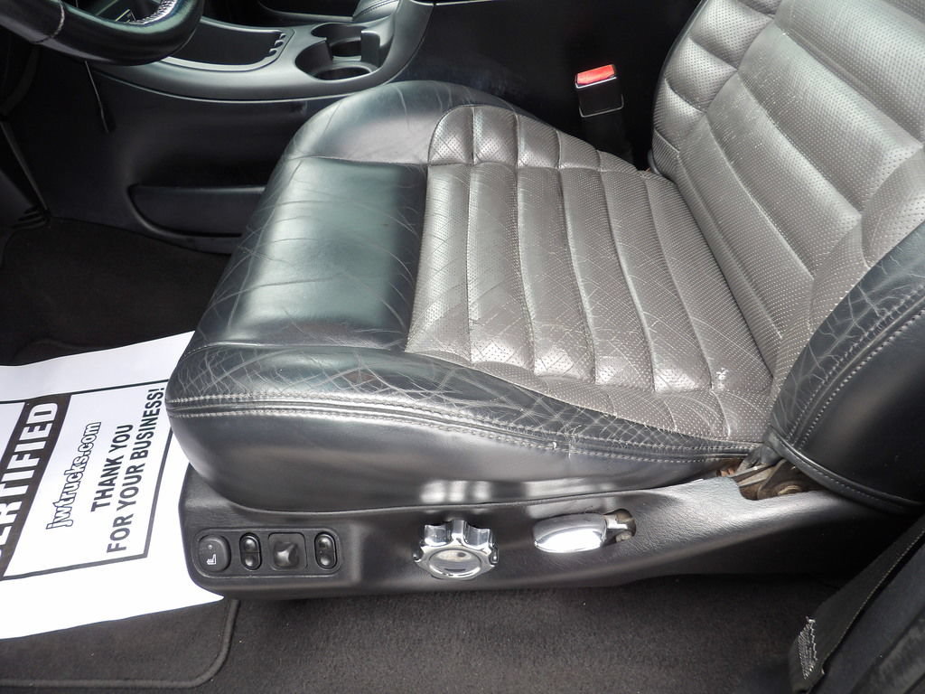 Used 2002 Ford F150 Harley-Davidson RWD image 18