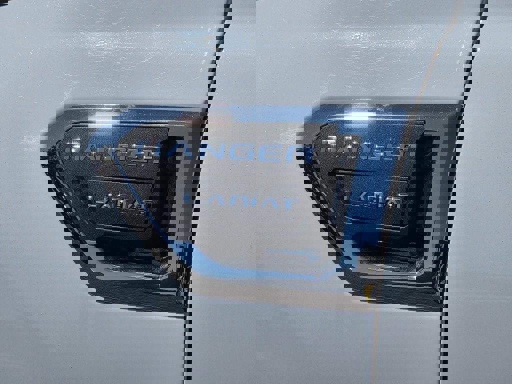 Used 2021 Ford Ranger Lariat w/ FX4 Off-Road Package image 28