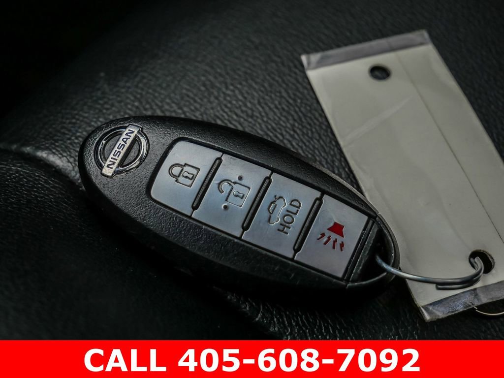 Used 2012 Nissan Altima 3.5 SR w/ Sport Pkg FWD image 32