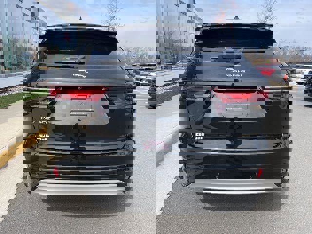 Used 2021 Jaguar F-PACE S image 7