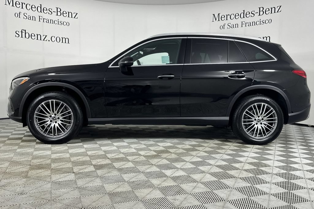 Certified 2026 Mercedes-Benz GLC 300 image 9