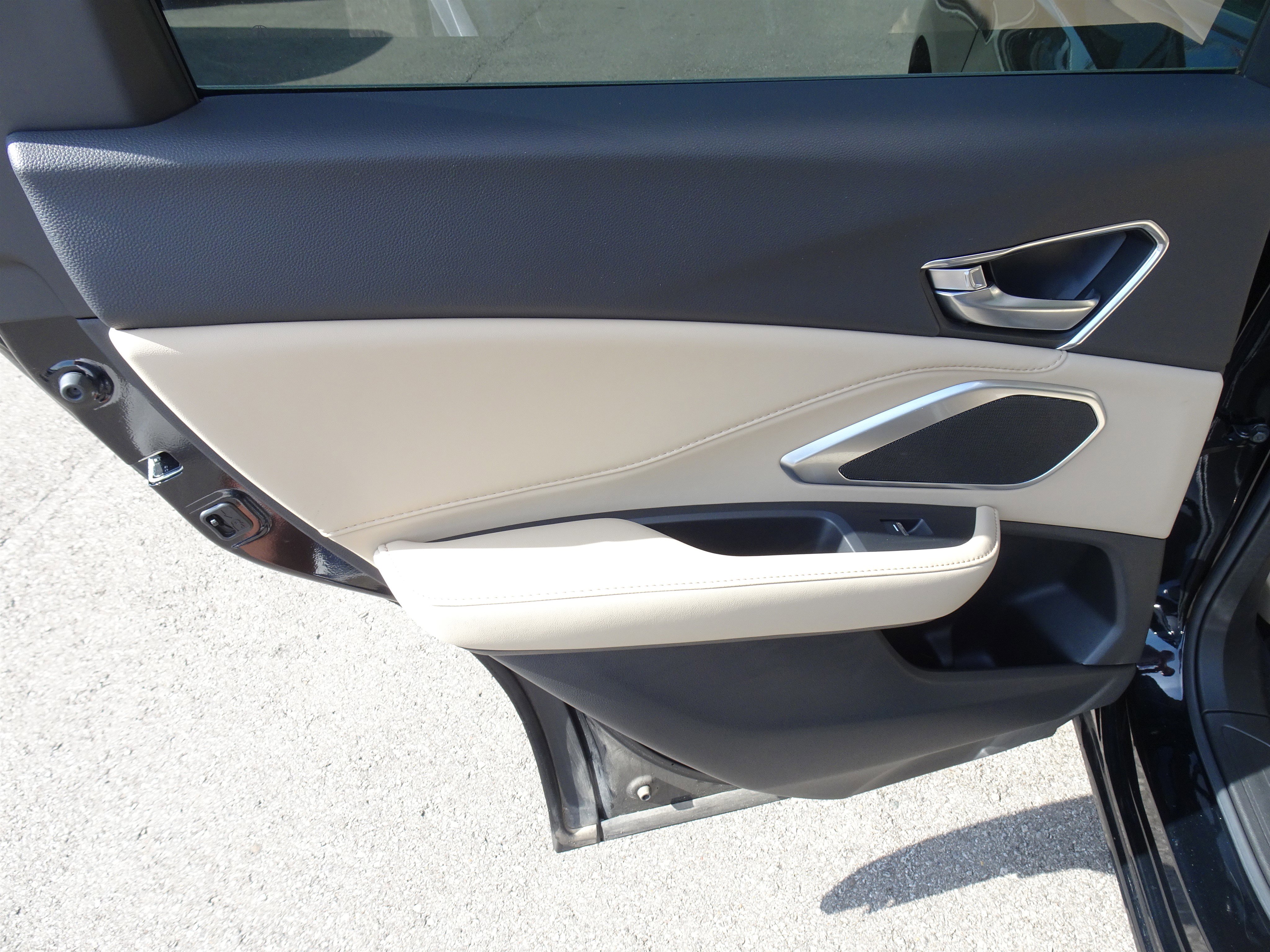 Used 2023 Acura RDX AWD image 16