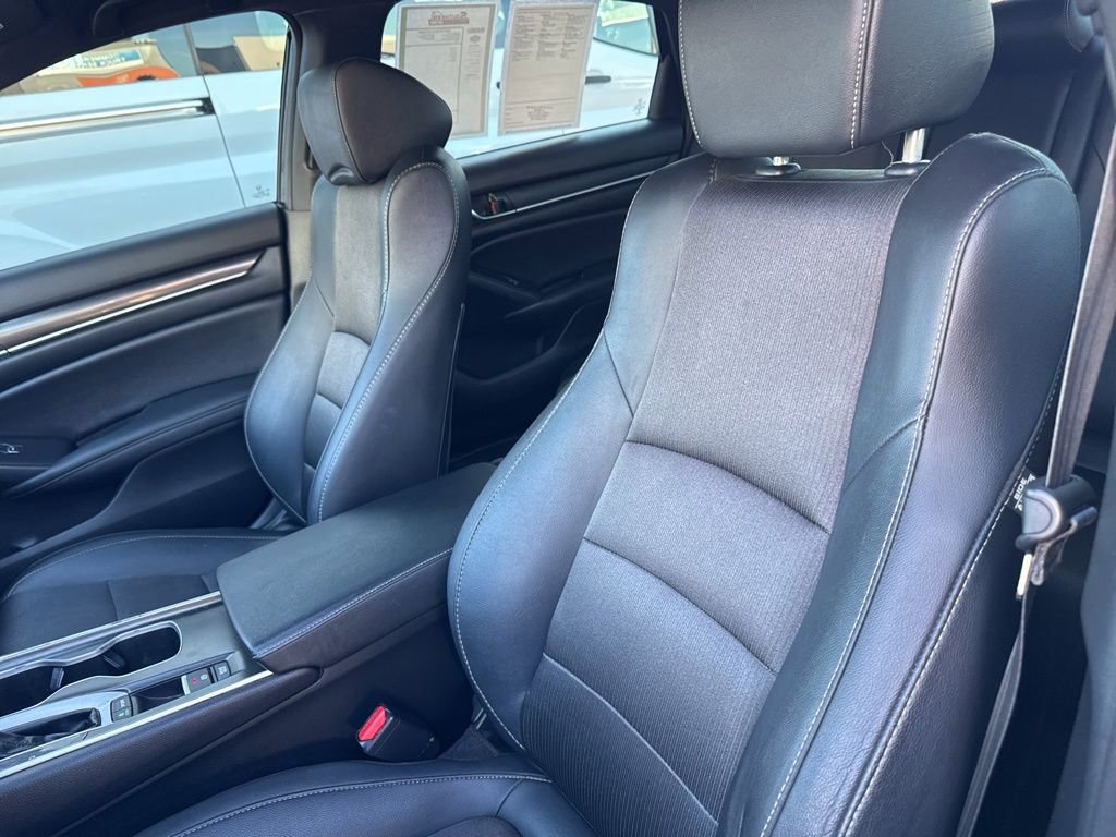 Used 2020 Honda Accord Sport image 14
